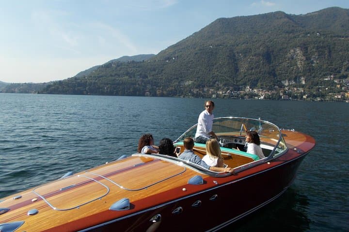 Private Riva Speedboat Cruise on Lake Como with Wine at Sunset photo 4