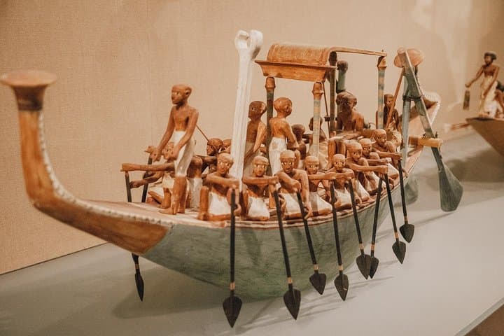 Metropolitan Museum Guided Highlights Tour — 2–3 Hour Small-Group Experience photo 3