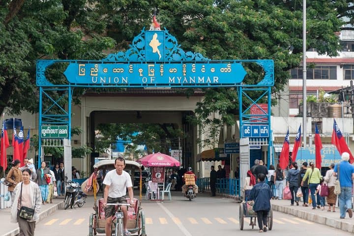 Border Crossing to Myanmar and Golden Triangle River Cruise from Chiang Rai photo 2