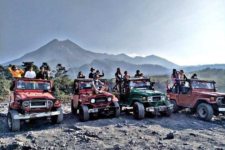 Sunrise at Setumbu, Borobudur & Merapi Jeep Adventure from Yogyakarta