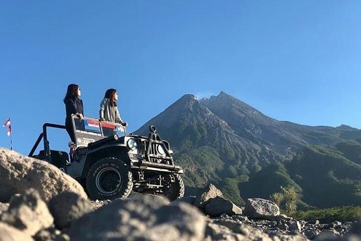 Sunrise at Setumbu, Borobudur & Merapi Jeep Adventure from Yogyakarta photo 5