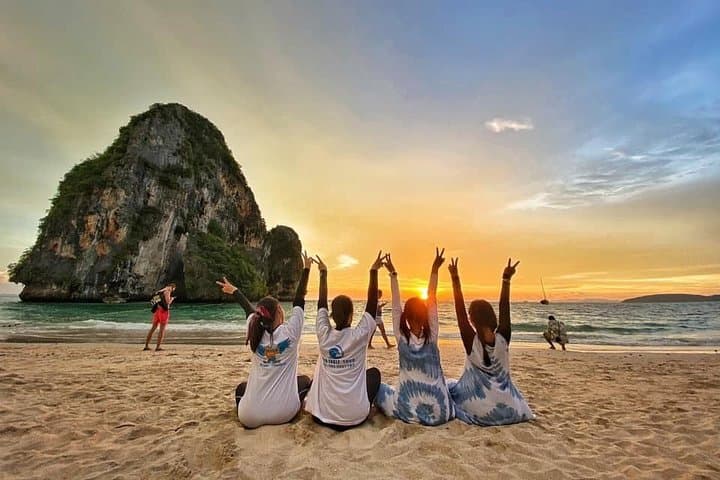 Krabi 7 Islands Sunset Speedboat Tour with BBQ Dinner