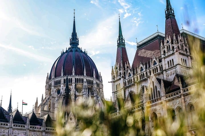 Prague to Budapest Private Wine Tasting Transfer via Mikulov & Bratislava photo 5