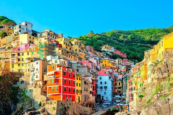 Private Cinque Terre Shore Excursion from La Spezia: Vernazza, Monterosso & Manarola photo 2