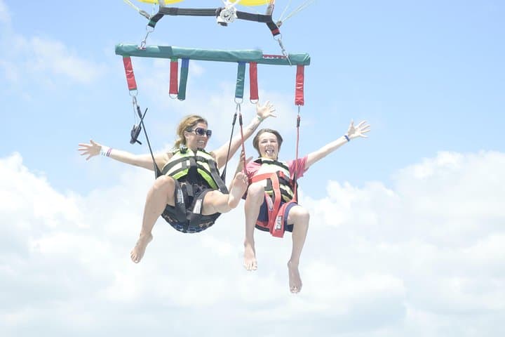 Parasailing Adventure in Cancun: 80-Meter Flights Over the Caribbean photo 2