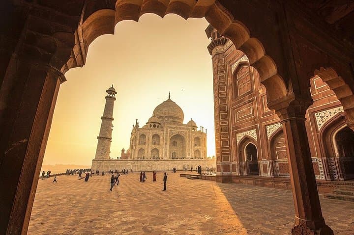 One-Day Guided Tour to the Taj Mahal, Agra & Jaipur from Delhi photo 4
