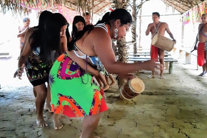 Emberá Cultural Day on Lake Alajuela: Boat Journey into Chagres National Park photo 4