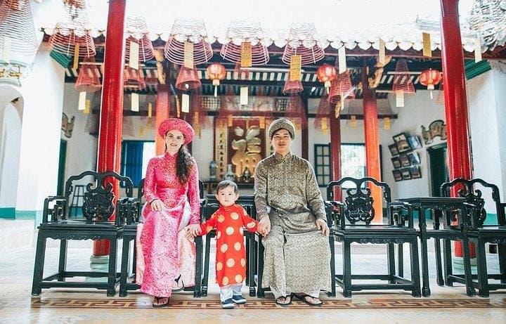 Half-Day Hoi An Cyclo & Ao Dai Experience with Lantern Workshop photo 3