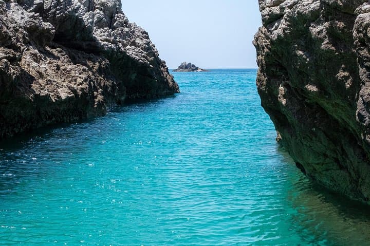 Capo Vaticano to Tropea Boat Tour — Snorkel the Costa degli Dei photo 4