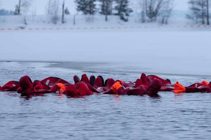 Dry-suit Floating on Lake Saimaa — Relaxed Finnish Float Experience photo 2