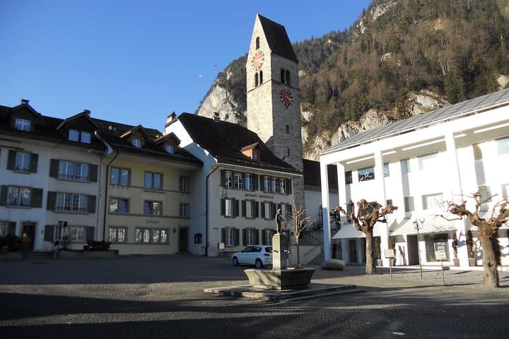 Private Half-Day Tour: Lake Thun & Blausee Nature Park from Interlaken photo 5