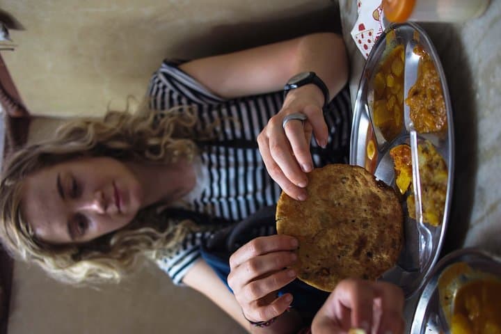 Street Food Walk from Paharganj to Connaught Place — New Delhi Food Tour photo 2