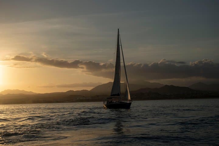 Private Sunset Sailing in Cabo San Lucas: Sunset Cruise to El Arco with Open Bar photo 5