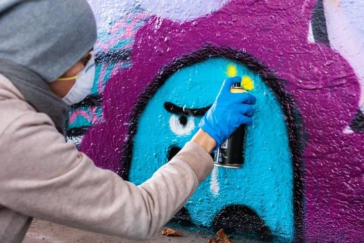 Private Graffiti Workshop in Paris — Learn to Spray Paint Safely and Creatively