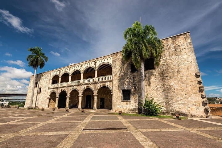 Santo Domingo Cultural Tour: Explore the Colonial Zone & Historic Landmarks photo 3