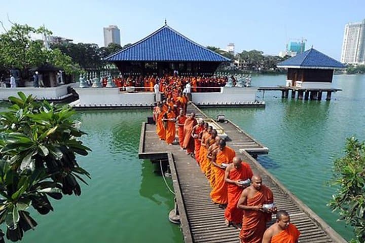 Kitulgala White-Water Rafting and Kandy Overnight from Colombo photo 5