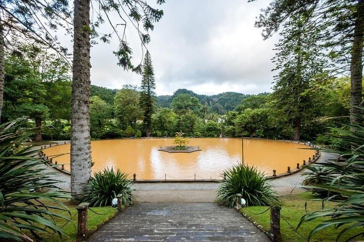 Full-Day Private Furnas Jeep Tour: Hot Springs, Cozido & Tea Plantations photo 2