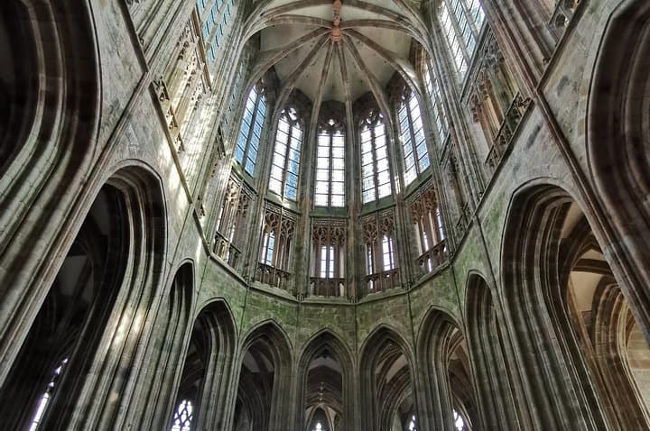 Mont Saint-Michel Day Trip from Paris — Private Guided Tour with Transport photo 3