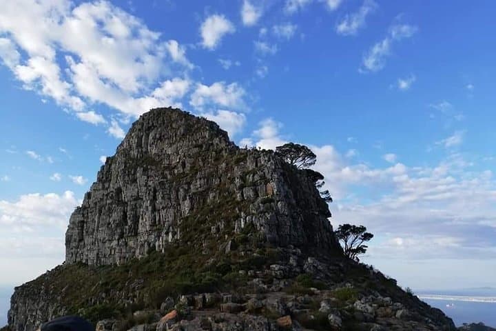 Hiking Lion's Head: Sunset Spiral Route & Chains Guide Cape Town photo 6