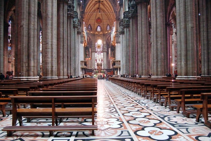 Duomo Cathedral Guided Tour: Insider Tips for Visiting Milan's Gothic Masterpiece photo 2