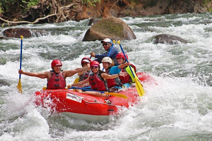 Mambo Combo: Lost Canyon Canyoning and Rio Balsa Rafting at Arenal