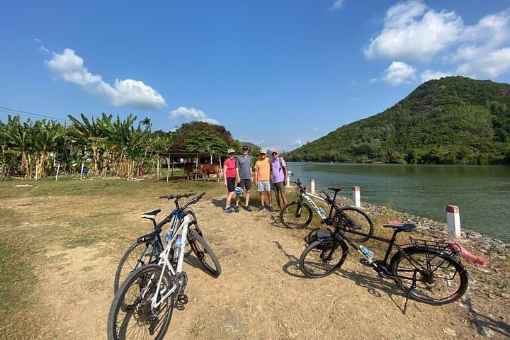 Breathtaking Biking Adventure: Conquering Da Lat Pass