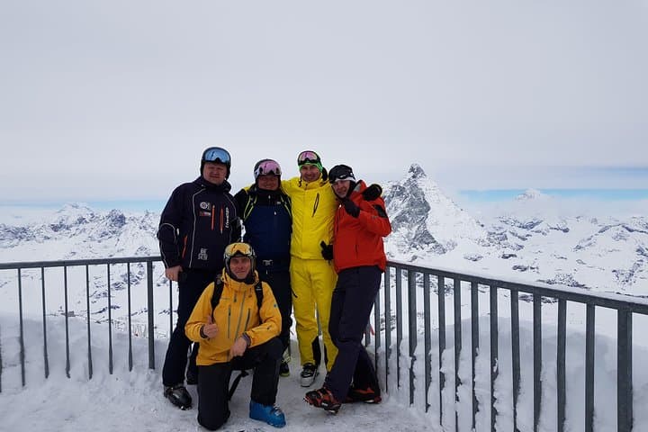 Ski Like a Local: 3-Hour Private Ski Lesson in Zermatt photo 3