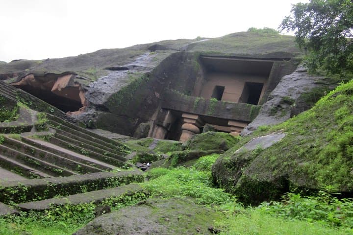 Discover Mumbai's Monsoon Magic: A Unique Rainy Adventure photo 5