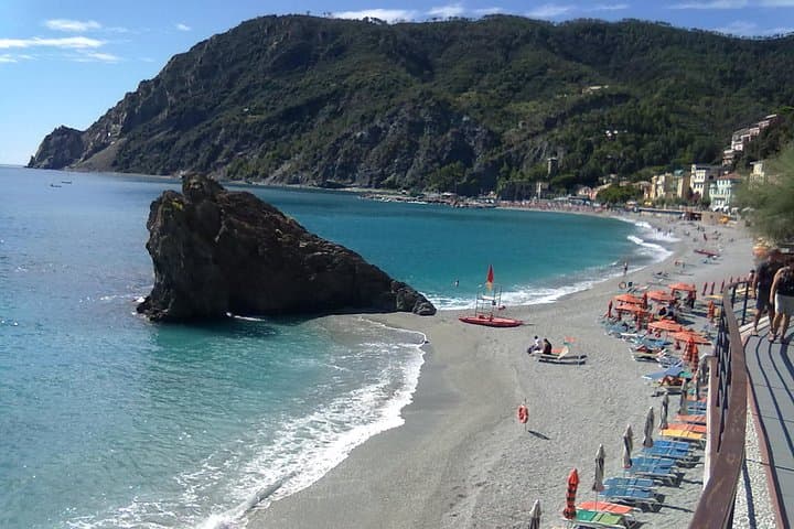 Private Full-Day Cinque Terre Adventure from Florence photo 6