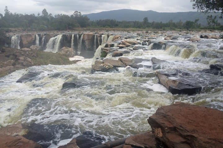 Fourteen Falls Full-Day Tour from Nairobi