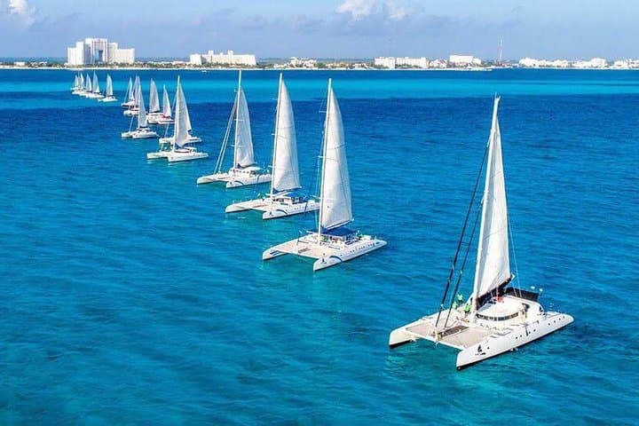 Catamaran to Isla Mujeres: Snorkel, Open Bar & Beach Club Day Trip from Cancun photo 4