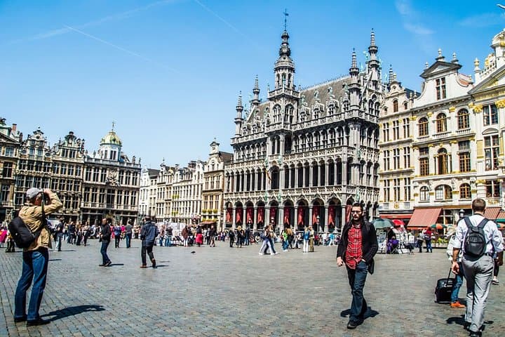 Self-Guided e-Scavenger Hunt in Brussels: Interactive City Game on Your Smartphone photo 4