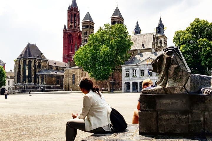Interactive e-Scavenger Hunt Maastricht: Self-Guided City Trail for Families photo 5