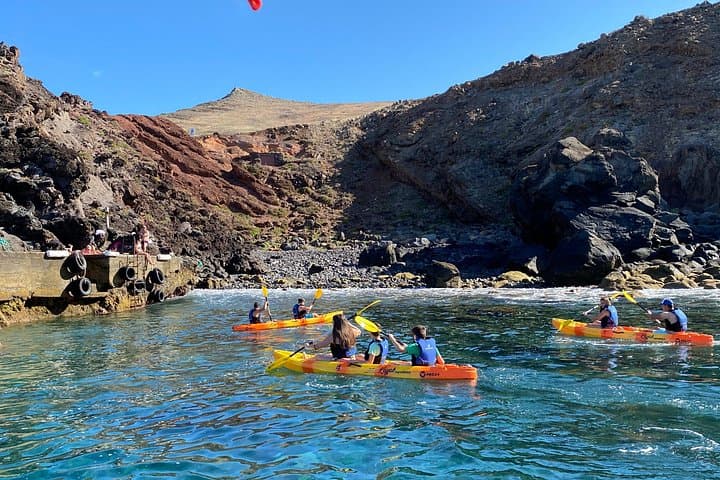 Ponta de São Lourenço Day Pack: Kayak, Snorkel & Lighthouse Boat Tour photo 1