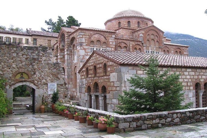Delphi & Meteora 2-Day Private Tour from Athens: Oracle, Monasteries & Scenic Drive photo 3