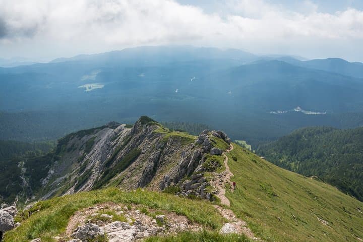Half-Day Hike to Viševnik: Easy Alpine Summit with Triglav Views