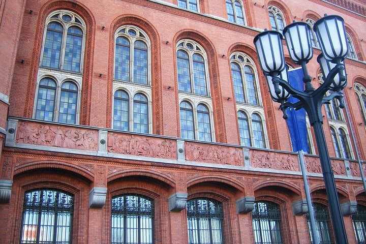 Private Berlin Highlights Tour — 4-Hour Custom City Walking Experience photo 5