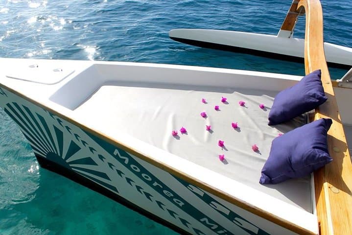 Private Sunset Cruise in Moorea on a Polynesian Canoe — 2-Hour Experience photo 6