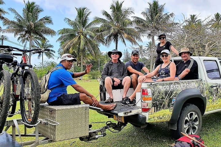 Explore Rarotonga Guided Bike Tour: Back Roads, Beach Lunch & Swim photo 2