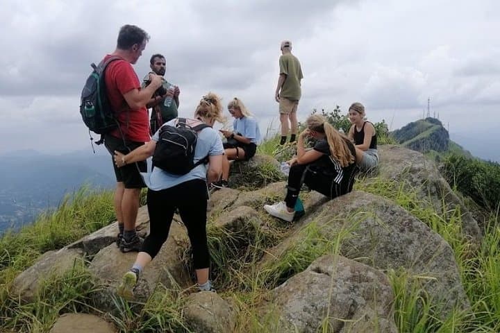 Hantana Mountain Range Hiking Tour: Kandy’s Seven-Peak Trek photo 5