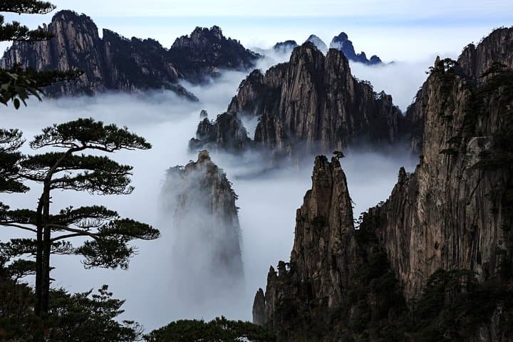 Huangshan & Hongcun: 2-Day Private Bullet-Train Escape from Hangzhou photo 3