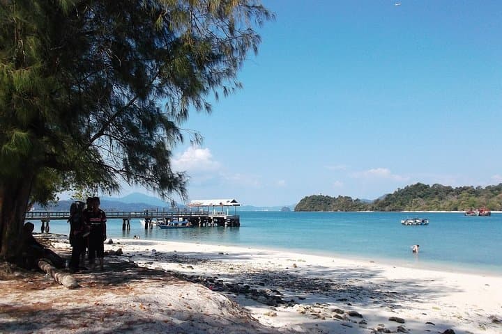 Langkawi Cable Car & Seven Wells Waterfall Tour — Panoramas, Forest Trails, and Practical Tips photo 2