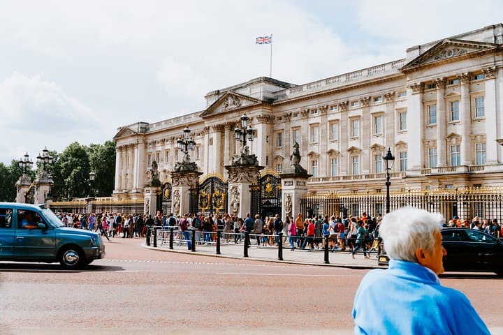 Full-Day Private London Tour: Custom Chauffeur-Driven London Sightseeing photo 2