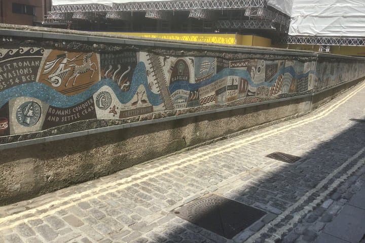 Riverside History Walk: Thames from Westminster to the Tower photo 4