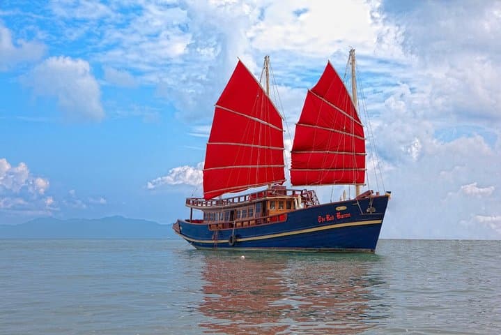 Red Baron Chinese Junk: Koh Samui Cruises to Angthong, Phangan & Sunset Sails