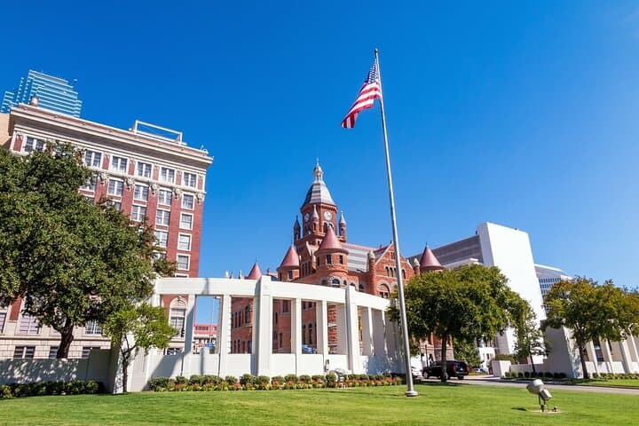Luxury Private SUV Transfer: Dallas Hotels to DFW Airport photo 4