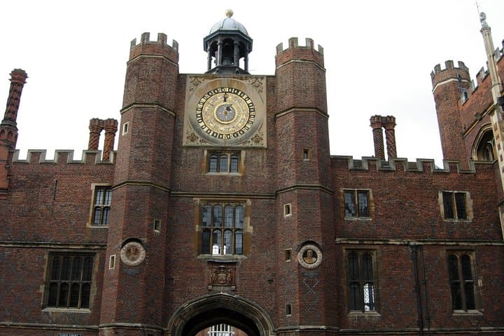 Full-Day Private Tour: Windsor Castle & Hampton Court Palace from London photo 5