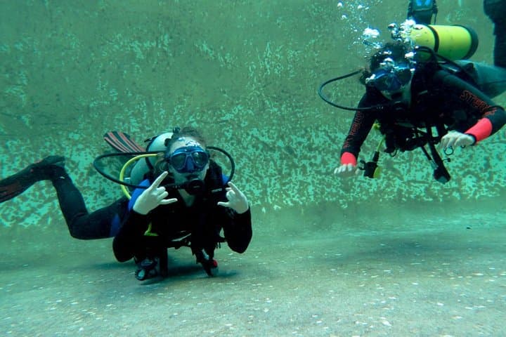 PADI Open Water Course: Learn to Scuba from Rockingham to Rottnest Island photo 2