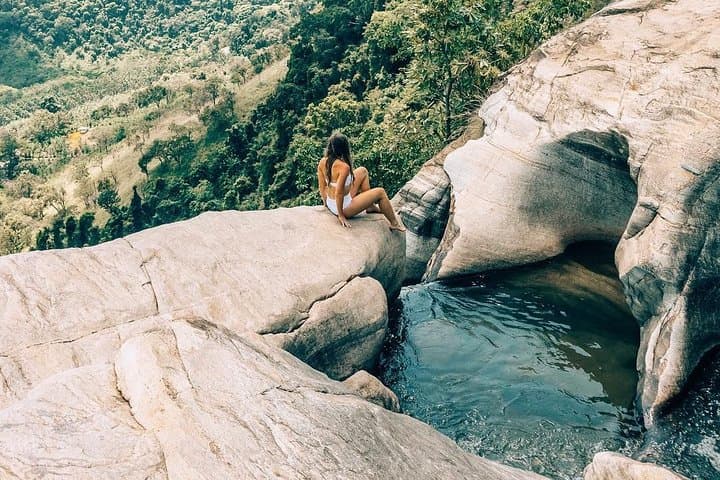 Ella to Arugam Bay Shuttle with Upper Diyaluma Waterfall Hike photo 2