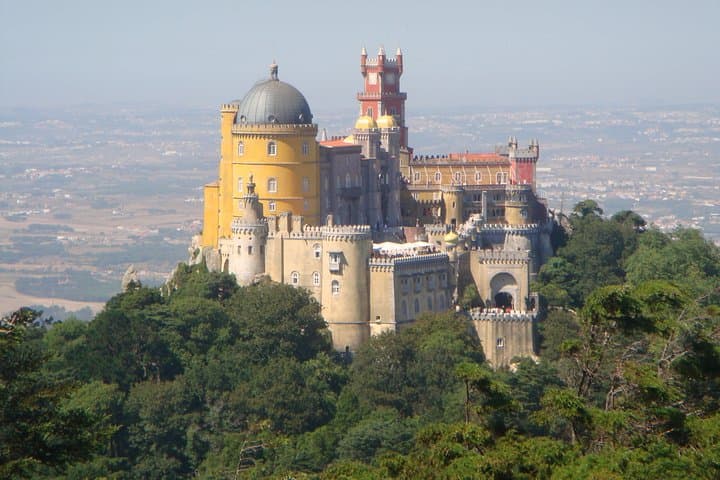 Full-Day Private Tour: Sintra, Cabo da Roca & Cascais from Lisbon